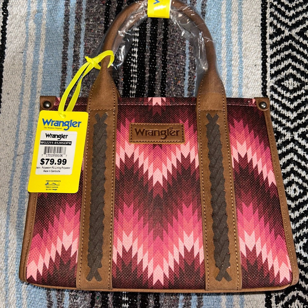 New Wrangler Southwestern Dual Sided Wave Print Canvas Crossbody Bag